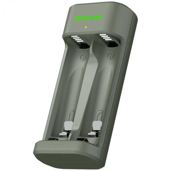 GP E221 USB Pilsiz Pil Şarj Cihazı 4'lü (AA-AAA için) GP E221 USB Pilsiz Pil Şarj Cihazı 4'lü (AA-AAA için)