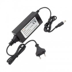 Powermaster 16 Volt 3 Amper Plastik Kasa Masaüstü Santral Adaptörü 5.5*2.5 Uçlu Powermaster 16 Volt 3 Amper Plastik Kasa Masaüstü Santral Adaptörü 5.5*2.5 Uçlu